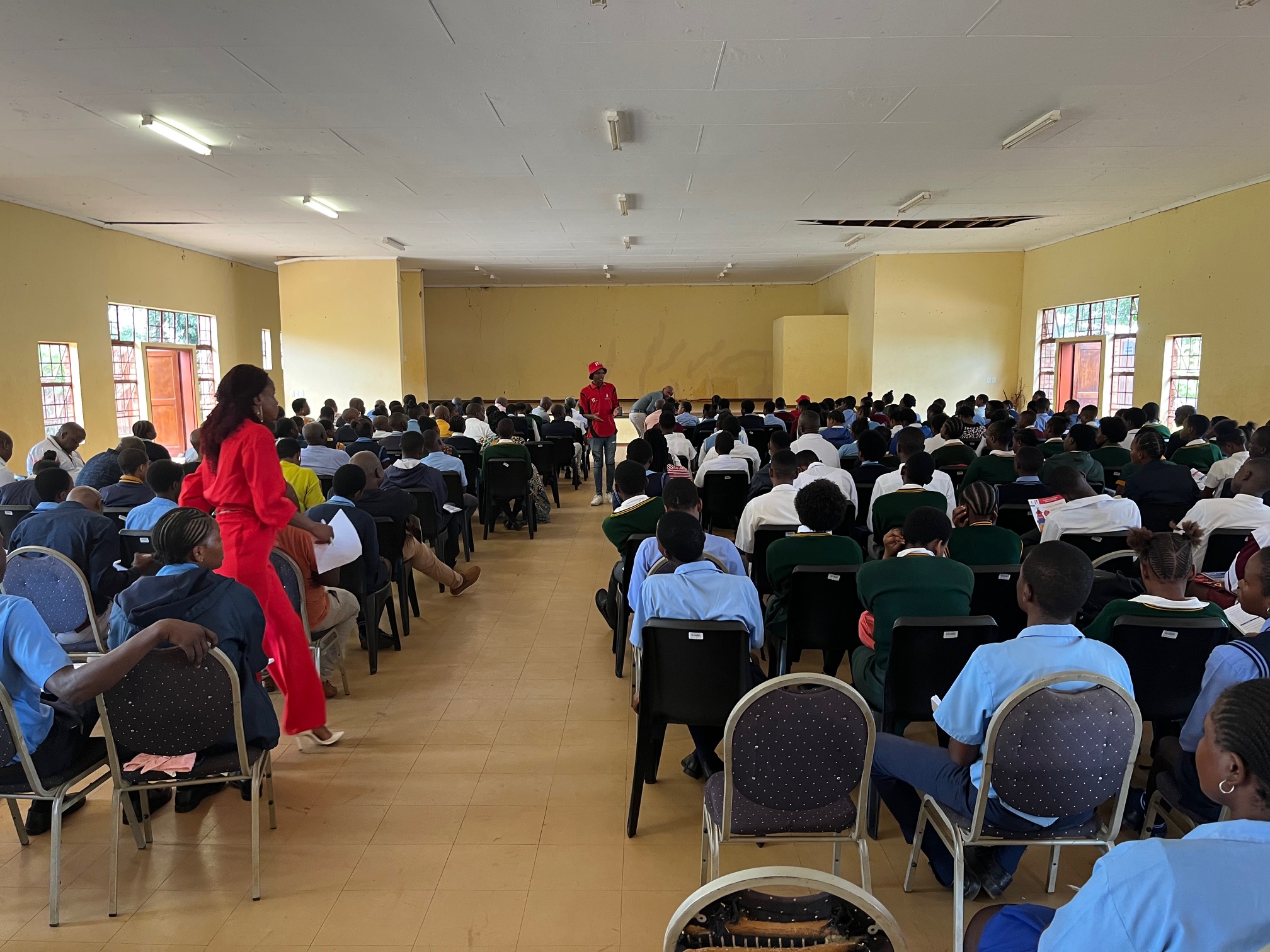 Educational Motivation Program - Large audience in educational setting