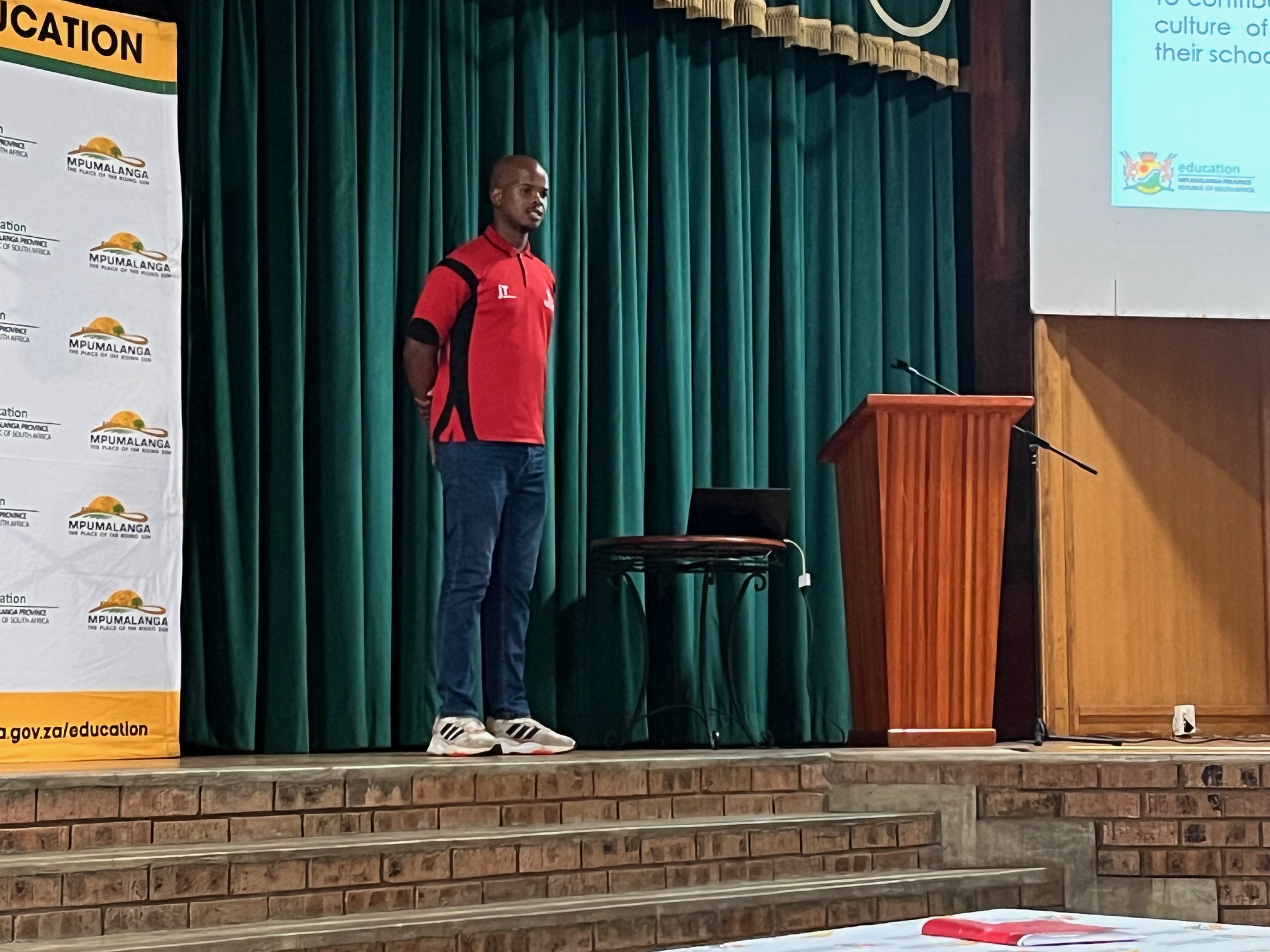 Leadership Training Program - Professional presentation at formal venue